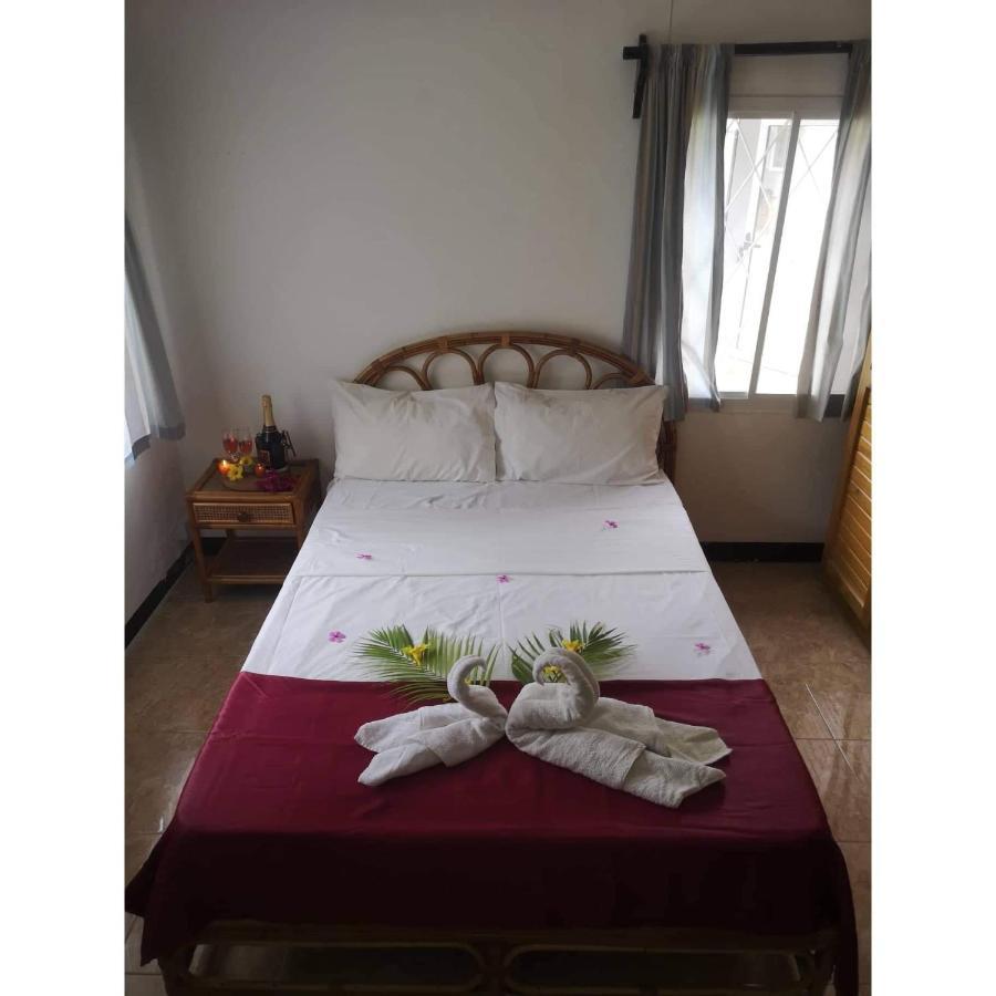 Riambel Villa Karel Mauritius Beach House מראה חיצוני תמונה