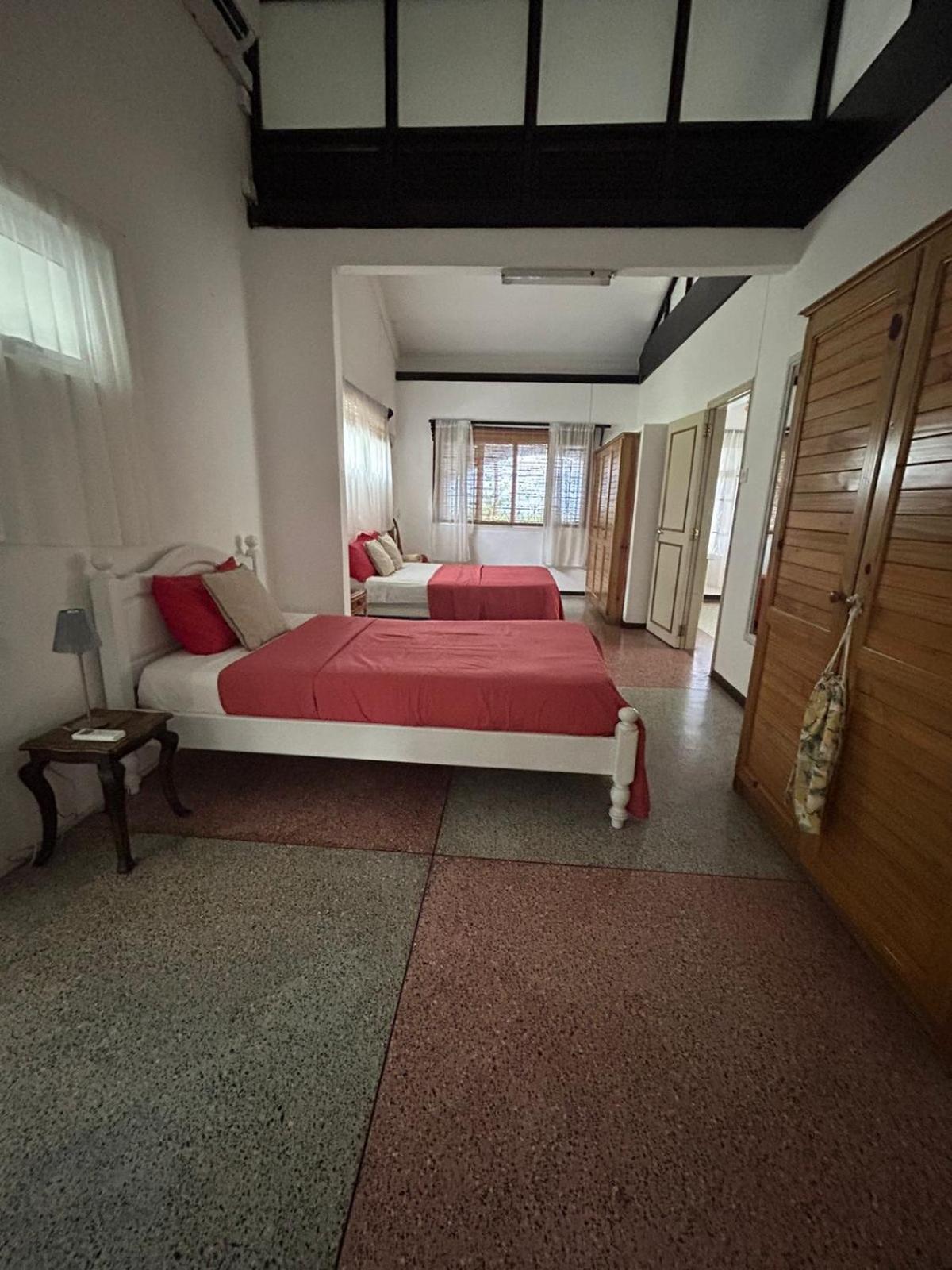Riambel Villa Karel Mauritius Beach House מראה חיצוני תמונה